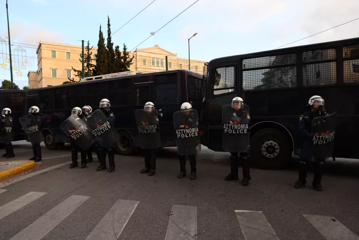 Επέτειος Πολυτεχνείου: Ξεκίνησε η αντιιμπεριαλιστική πορεία προς την αμερικάνικη πρεσβεία