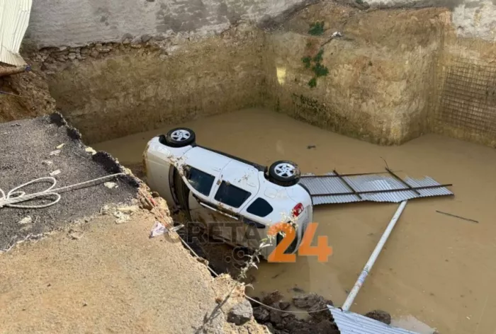 Κακοκαιρία Byron: «Βιβλική καταστροφή» σε χωριά - Πλημμύρες, καθιζήσεις μηνύματα του 112