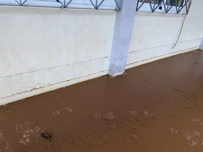 Κακοκαιρία: Πλημμύρισε το 3ο Δημοτικό Κορωπίου - Αδιανόητες εικόνες