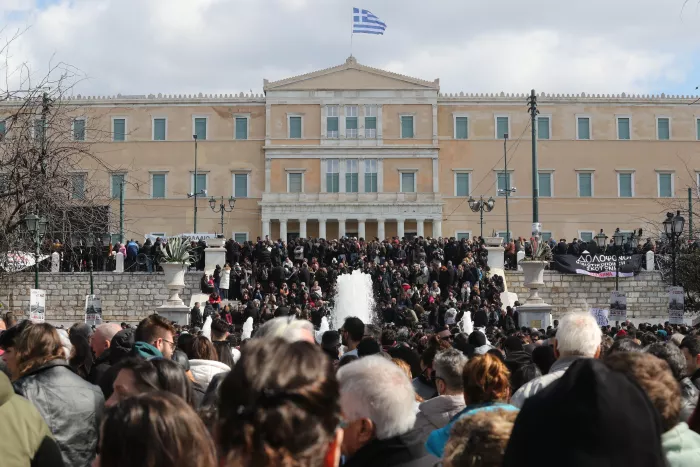 Τέμπη Αθήνα