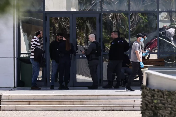 Αυτός είναι ο 89χρονος που πυροβόλησε 5 άτομα σε ΕΦΚΑ και Εφετείο