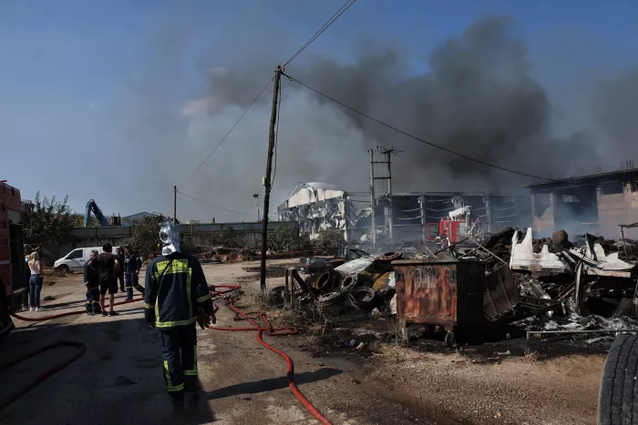 Ασπρόπυργος: Σοβαρές καταγγελίες για ελλιπή μέτρα ασφαλείας – «Θα θρηνήσουμε θύματα»