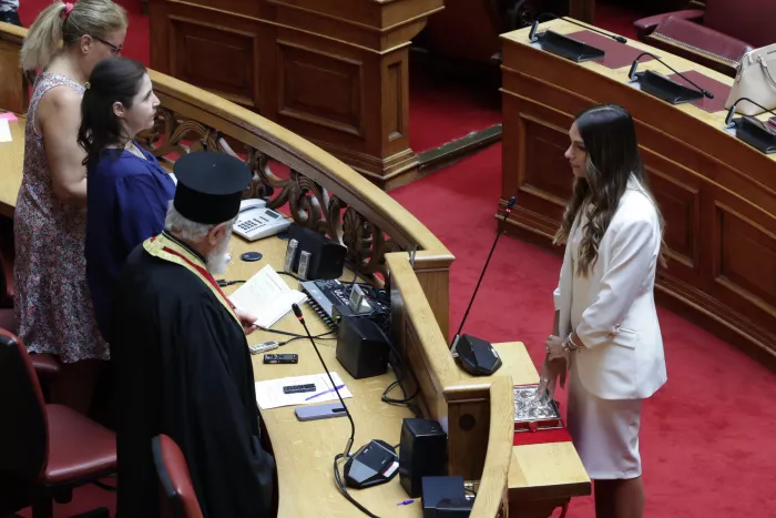 Βουλή: Ορκίστηκε βουλευτής η Μυρτώ Κοροβέση