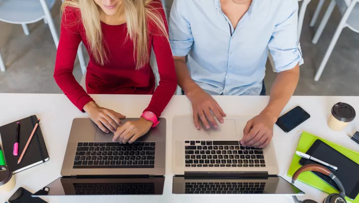 Θέσεις εργασίας και προσλήψεις