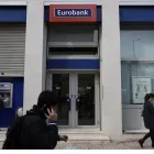 Αναβρασμός για το επίδομα 100 ευρώ - Στο «σκοτάδι» οι δικαιούχοι