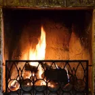 Τζάκι: Πώς θα καθαρίσετε μόνοι σας την καμινάδα 