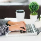 Θέσεις εργασίας και προσλήψεις