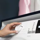 Πλυντήριο: Το «κρυφό» κουμπί που στεγνώνει τα ρούχα πιο γρήγορα τον χειμώνα