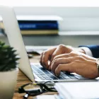 ΔΥΠΑ/ΟΑΕΔ: Πάνω από 8.000 θέσεις εργασίας σε 300 επιχειρήσεις