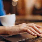 Θέσεις εργασίας και προσλήψεις