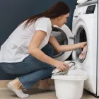 Τα πιο συχνά λάθη στο πλύσιμο που καταστρέφουν τα ρούχα σας