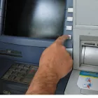 ΟΠΕΚΑ: Επίδομα 391 ευρώ τον μήνα - Ποιοι το δικαιούνται