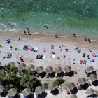 Περισσότεροι δικαιούχοι για το voucher από 200 έως 600 ευρώ